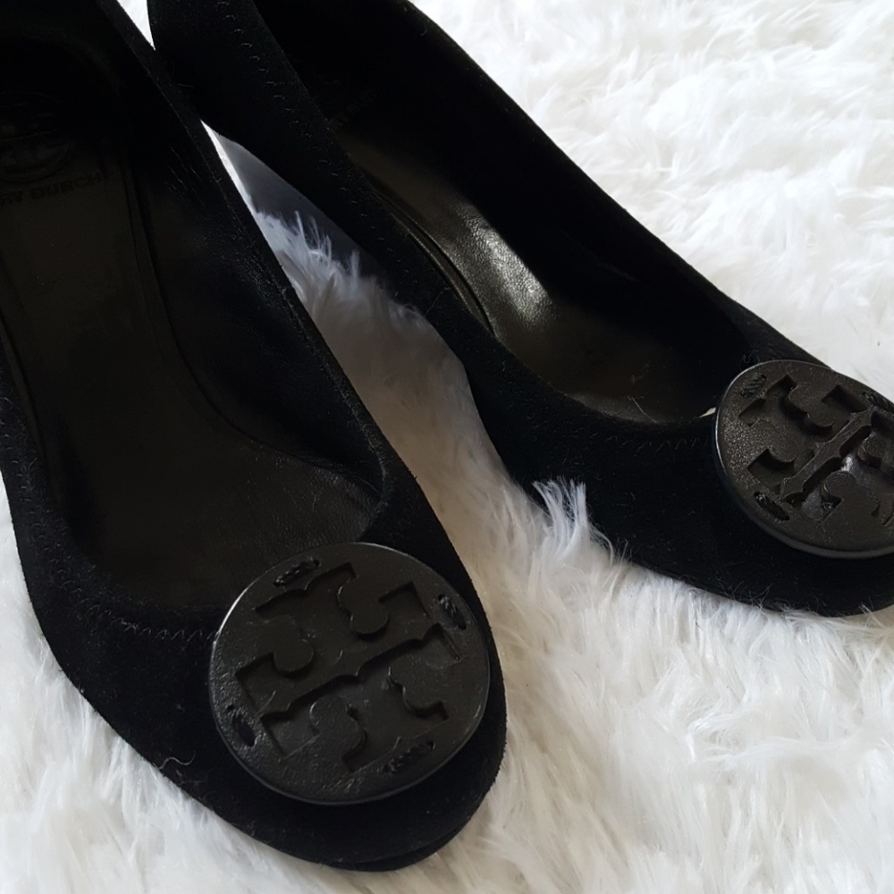 Tory Burch | Black Round Toe Wedges Size 9M